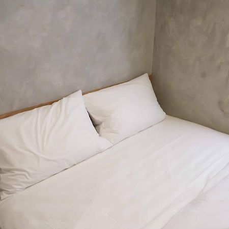 M Cabin Karawaci Binong Екстер'єр фото