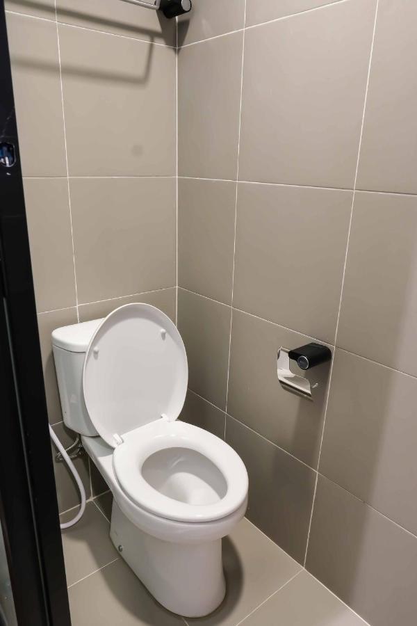 M Cabin Karawaci Binong Екстер'єр фото
