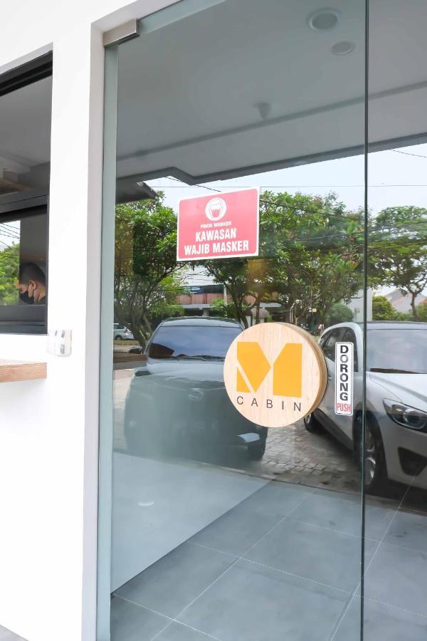 M Cabin Karawaci Binong Екстер'єр фото